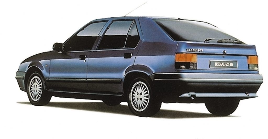 RENAULT 19